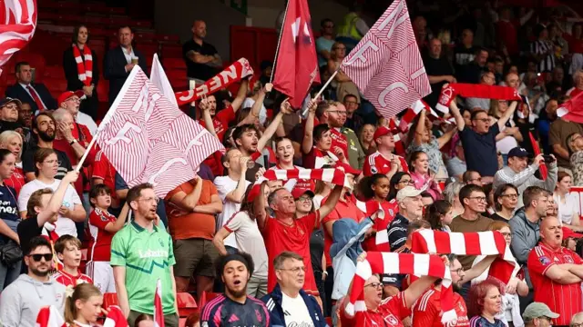 Fans of Nottingham Forest