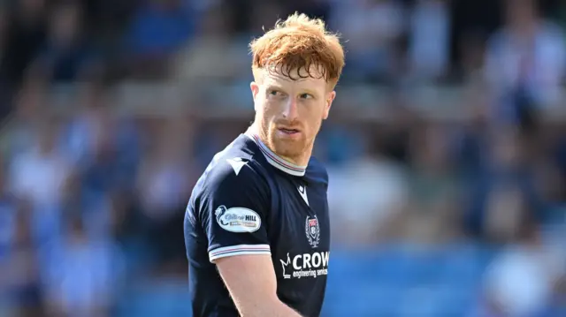 Simon Murray in action for Dundee