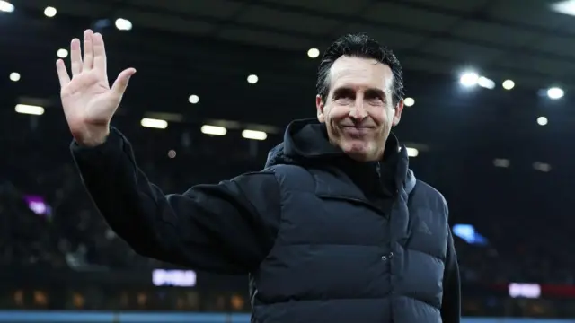 Unai Emery, Manager of Aston Villa, acknowledges the fans prior to the Carabao Cup Fourth Round match between Aston Villa and Crystal Palace at Villa Park