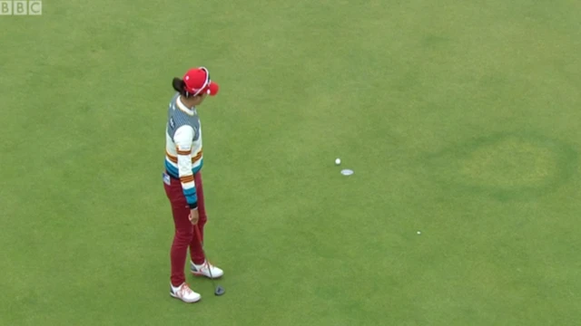 Ko misses a birdie putt