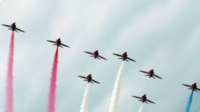 Red Arrows at Bournemouth Air Festival 2014