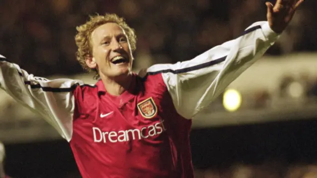 Ray Parlour in action for Arsenal