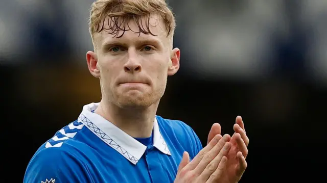 Jarrad Branthwaite applauds Everton supporters