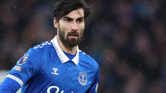 Andre Gomes in action for Everton