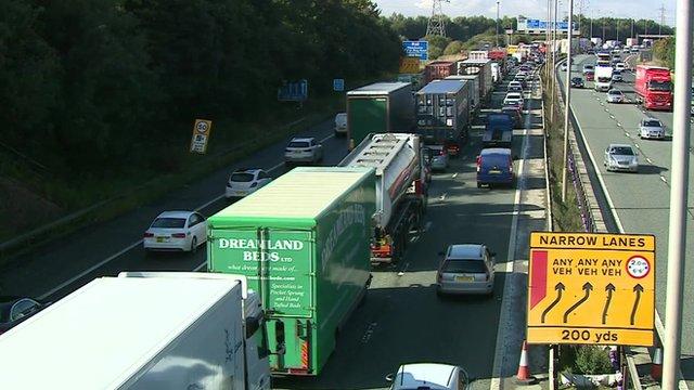 Queuing traffic