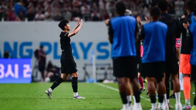 Heung-Min Son is substituted in his final Spurs appearance in the pre-season friendly against Newcastle