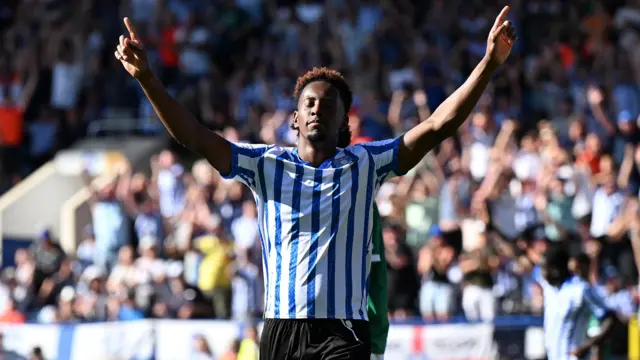 Sheffield Wednesday's Jamal Lowe celebrating scoring a goal