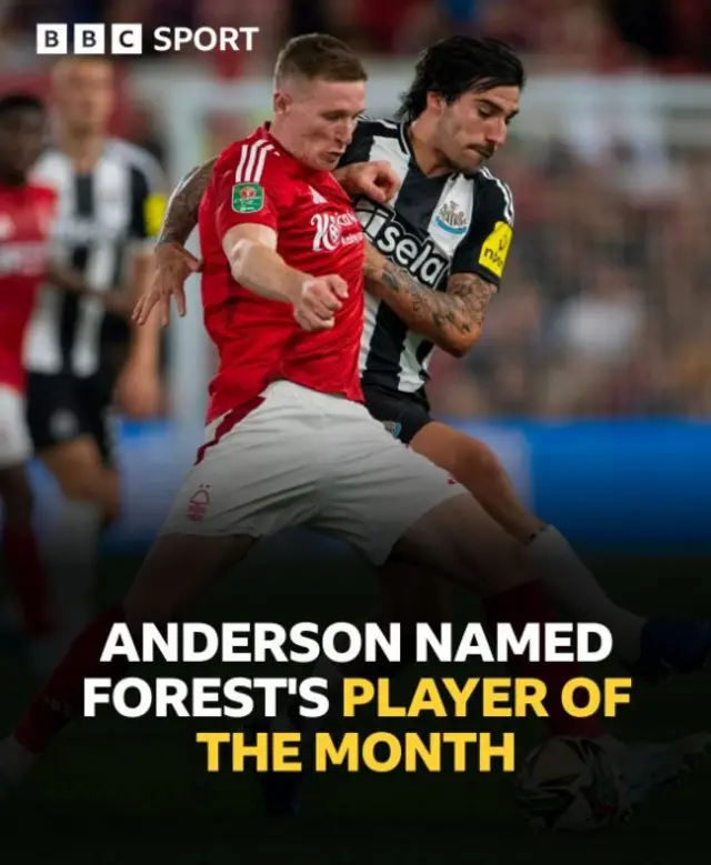 Elliot Anderson in action for Nottingham Forest against Newcastle United in the Carabao Cup