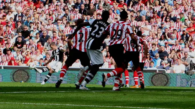 Newcastle's Ryan Taylor taking a free kick at the Stadium of Light in 2011