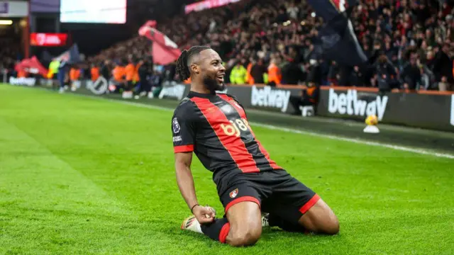 Antoine Semenyo celebrates