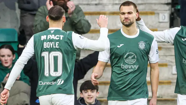 Martin Boyle and Ante Suto