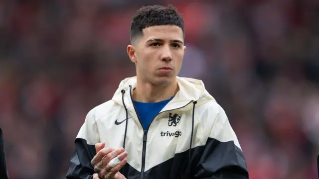 Enzo Fernandez of Chelsea lines up before the Carabao Cup Final match between Chelsea and Liverpool at Wembley Stadium on February 25, 2024