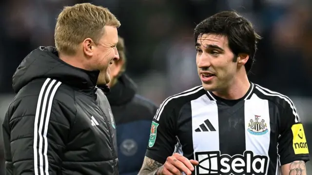 Eddie Howe and Sandro Tonali