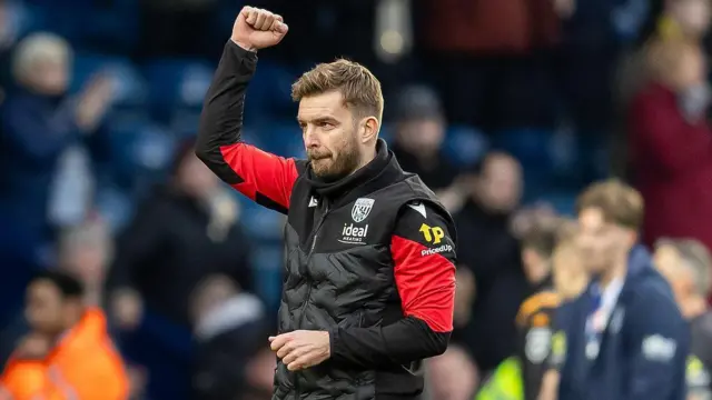 James Morrison raises his fist in triumph after beating Hull City