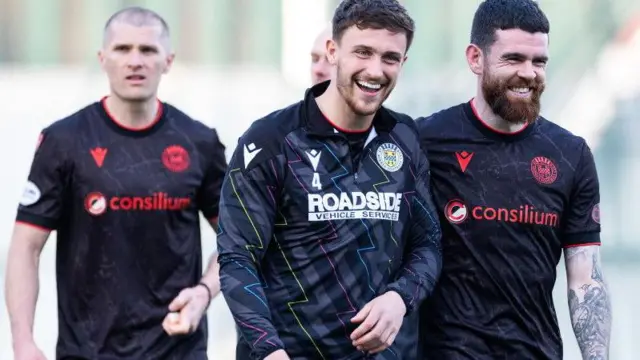 St Mirren players smile at full-time at Falkirk