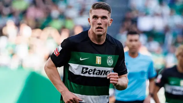 Gyokeres in action for Sporting 
