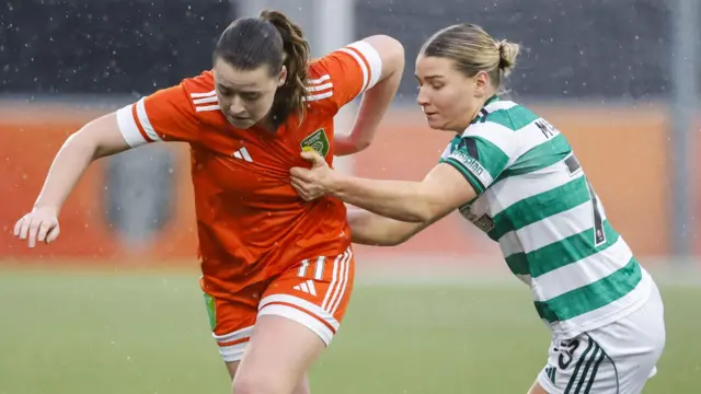 Glasgow City's Emily Whelan and Celtic's Maria McAneny