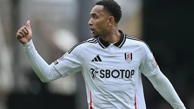 Kenny Tete has been considering a three-year deal at Everton but may yet stay at Fulham