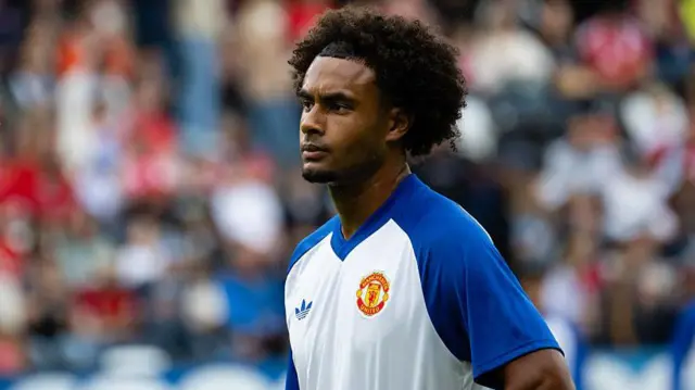 Manchester United forward Joshua Zirkzee