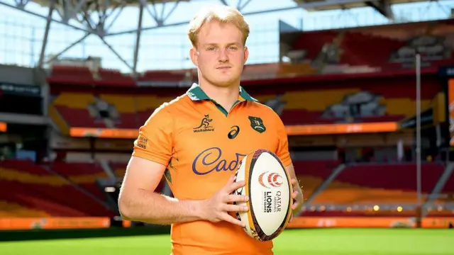 Tom Lynagh in an Australian shirt