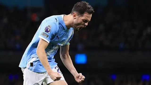 Bernardo Silva celebrating