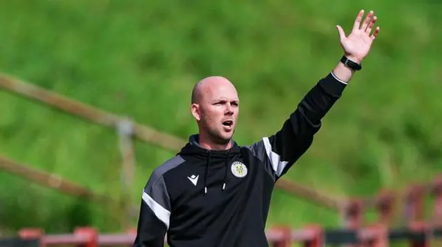 St Mirren manager Craig McLeish