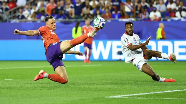 Lawrence Shankland in action for Scotland against Haiti