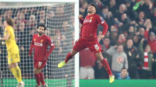 Alex Oxlade-Chamberlain celebrating