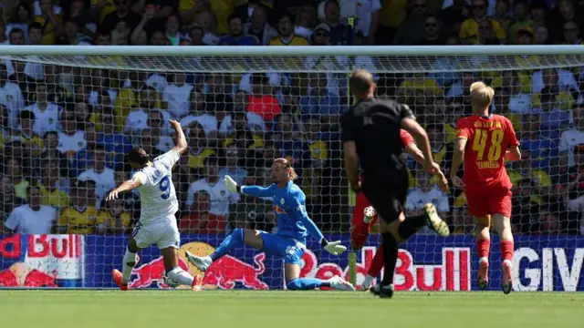 Dominic Calvert-Lewin of Leeds United scores his team’s first goal