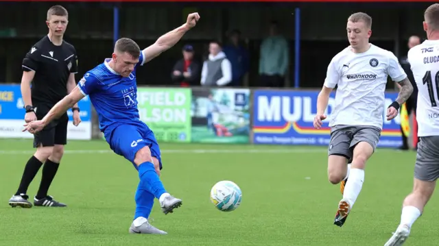 Kealan Dillon