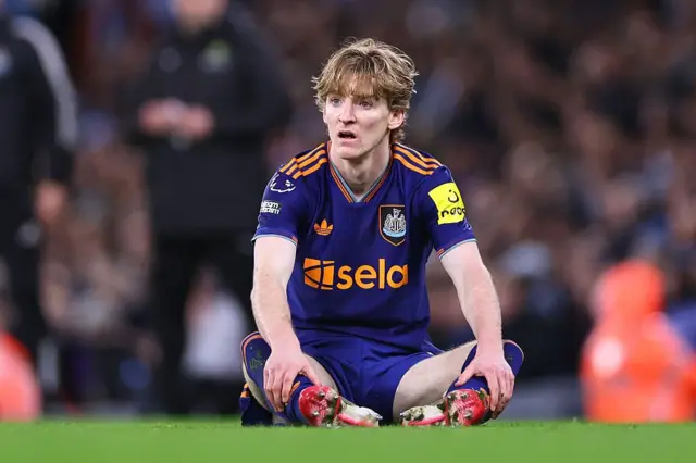 Anthony Gordon reacts