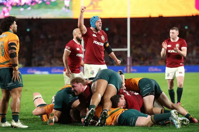 The Lions finally got themselves in the game, Jac Morgan powered over under immense pressure. No clear grounding but the ref had the best look