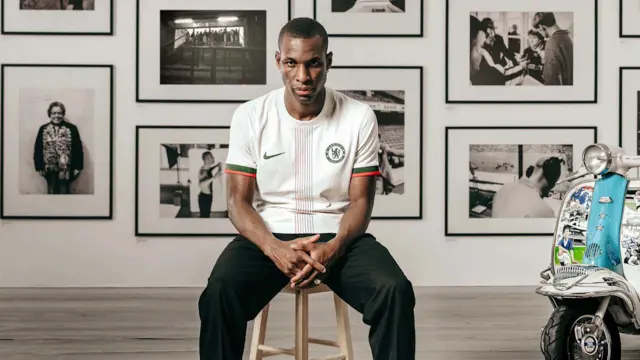 Nicolas Jackson in the new Chelsea away shirt