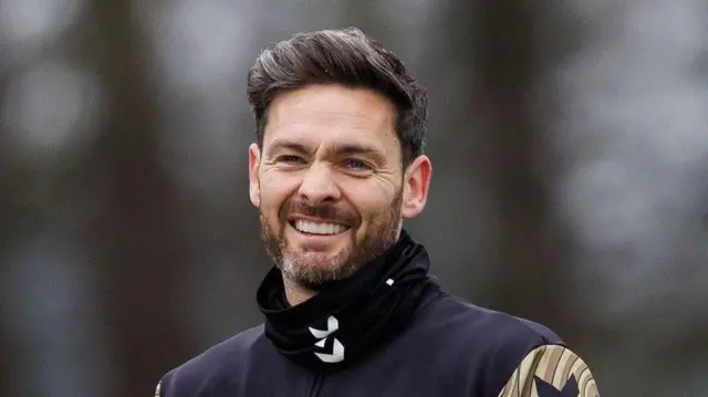 Craig Gordon graphic