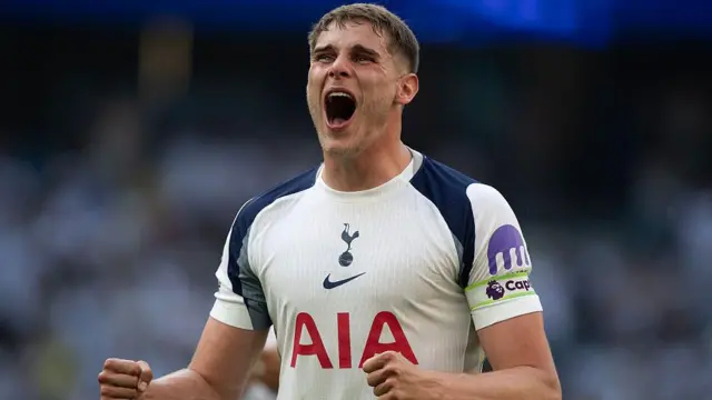 Micky van de Ven of Tottenham Hotspur 