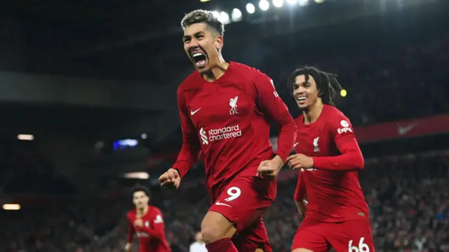 Roberto Firmino celebrates