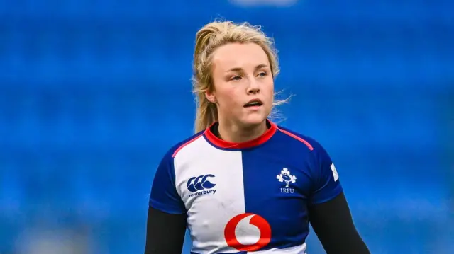 Aoife Dalton in action for Wolfhounds