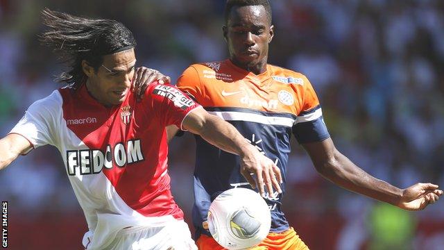 Radamel Falcao of Monaco (left) and Montpellier's Teddy Mezague in action in 2013