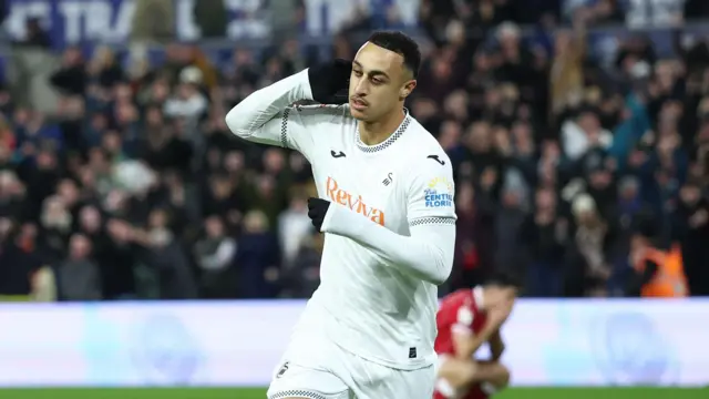 Adam Idah celebrates scoring for Swansea 