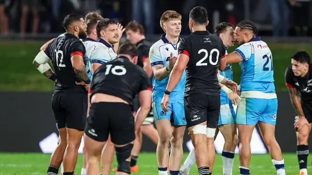 Scotland held on to win their tour opener against Maori All Blacks