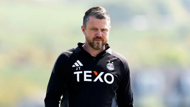 Aberdeen manager Jimmy Thelin in training