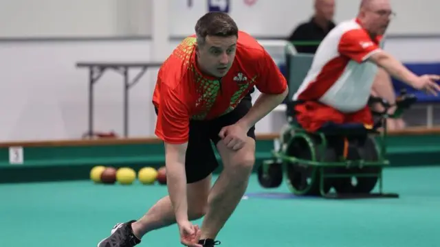 Ross Owen bowling