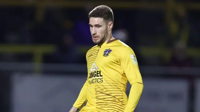 Will Randall in action for Sutton United 