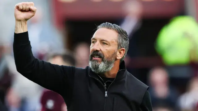 Hearts manager Derek McInnes