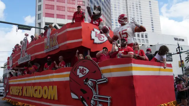 Kansas City Chiefs float during parade before Super Bowl 59