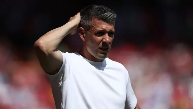 Paul Pezzolano on the touchline at Charlton