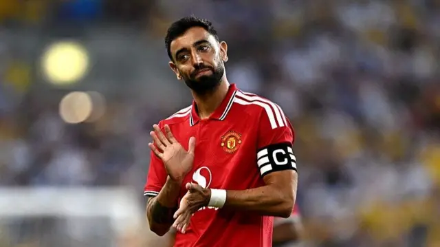 Manchester United skipper Bruno Fernandes 