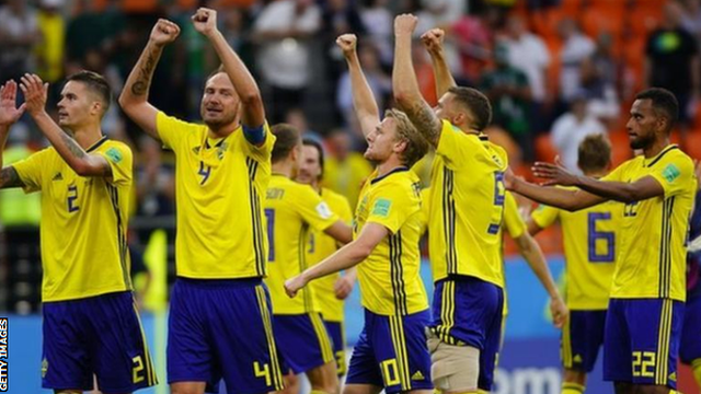 Sweden's players celebrate at the 2018 World Cup