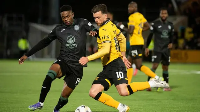 Miguel Chaiwa challenges Graham Carey