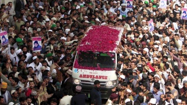 Funeral of Mumtaz Qadri